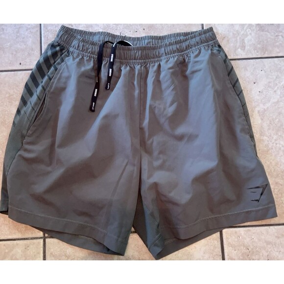 Gymshark Shorts Mens Small Green Sport Stripe Polyester Activewear Running Gym - Picture 1 of 9